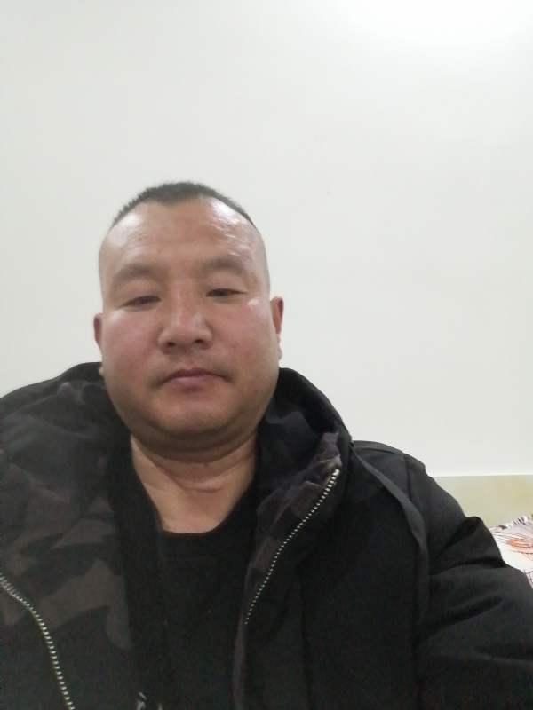 肖小江的第一张照片--凉山残疾人相亲网